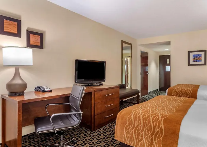 Comfort Inn & Suites Athens North
